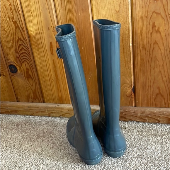 Glossy gray Rain Boots with Buckle size 9 women’s knee high rain boots comfy - Picture 5 of 7